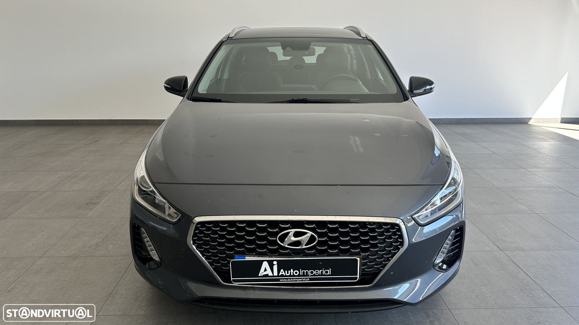 Hyundai i30 1.6 CRDI Comfort+Navi - 19