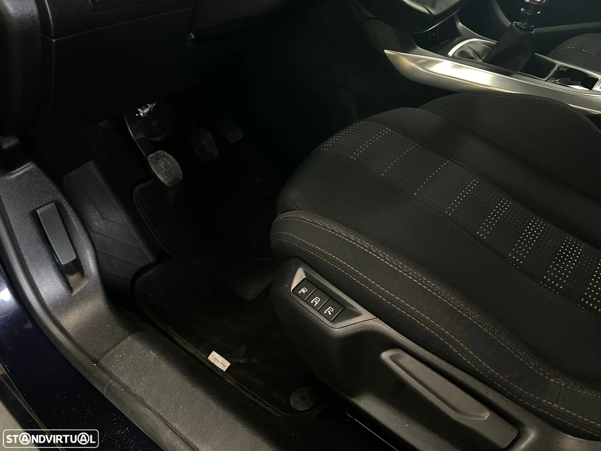 Peugeot 308 1.6 HDi Access - 15
