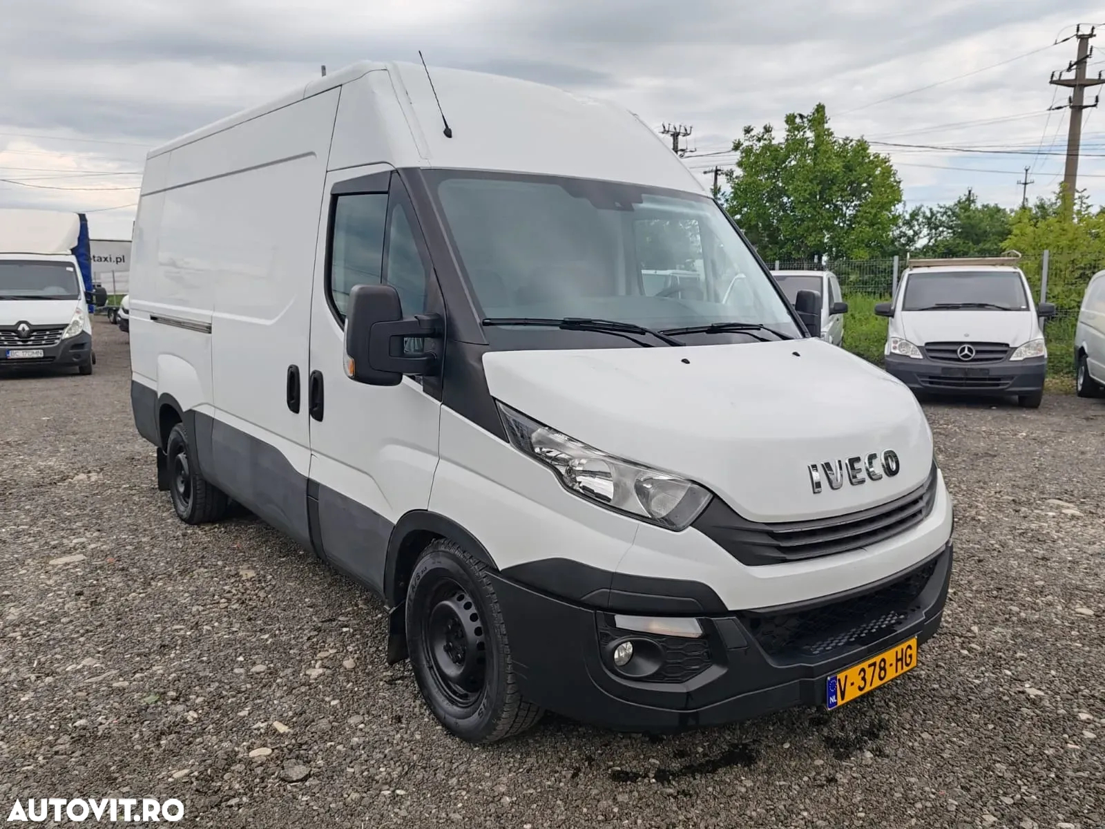 Iveco DAILY 35S14 AUTOMATIK - 2