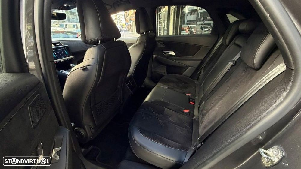 DS DS7 Crossback 1.5 BlueHDi Performance Line EAT8 - 8