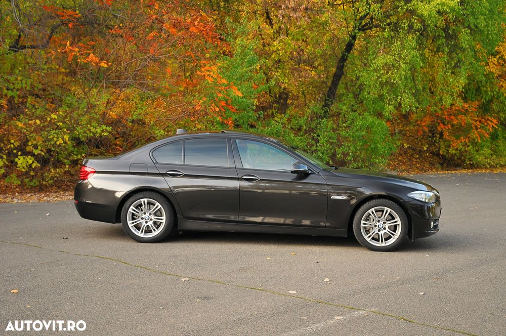 BMW Seria 5 525d xDrive - 3