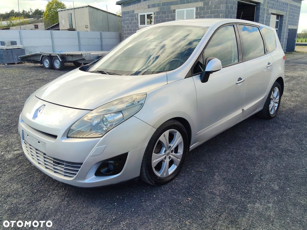 Renault Grand Scenic dCi 150 FAP Dynamique - 1