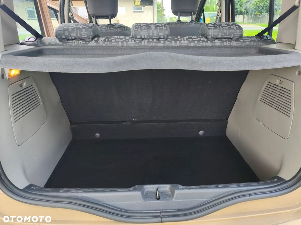 Renault Modus - 15