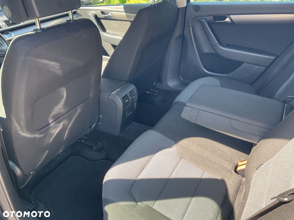 Volkswagen Passat 1.4 TSI Comfortline - 8