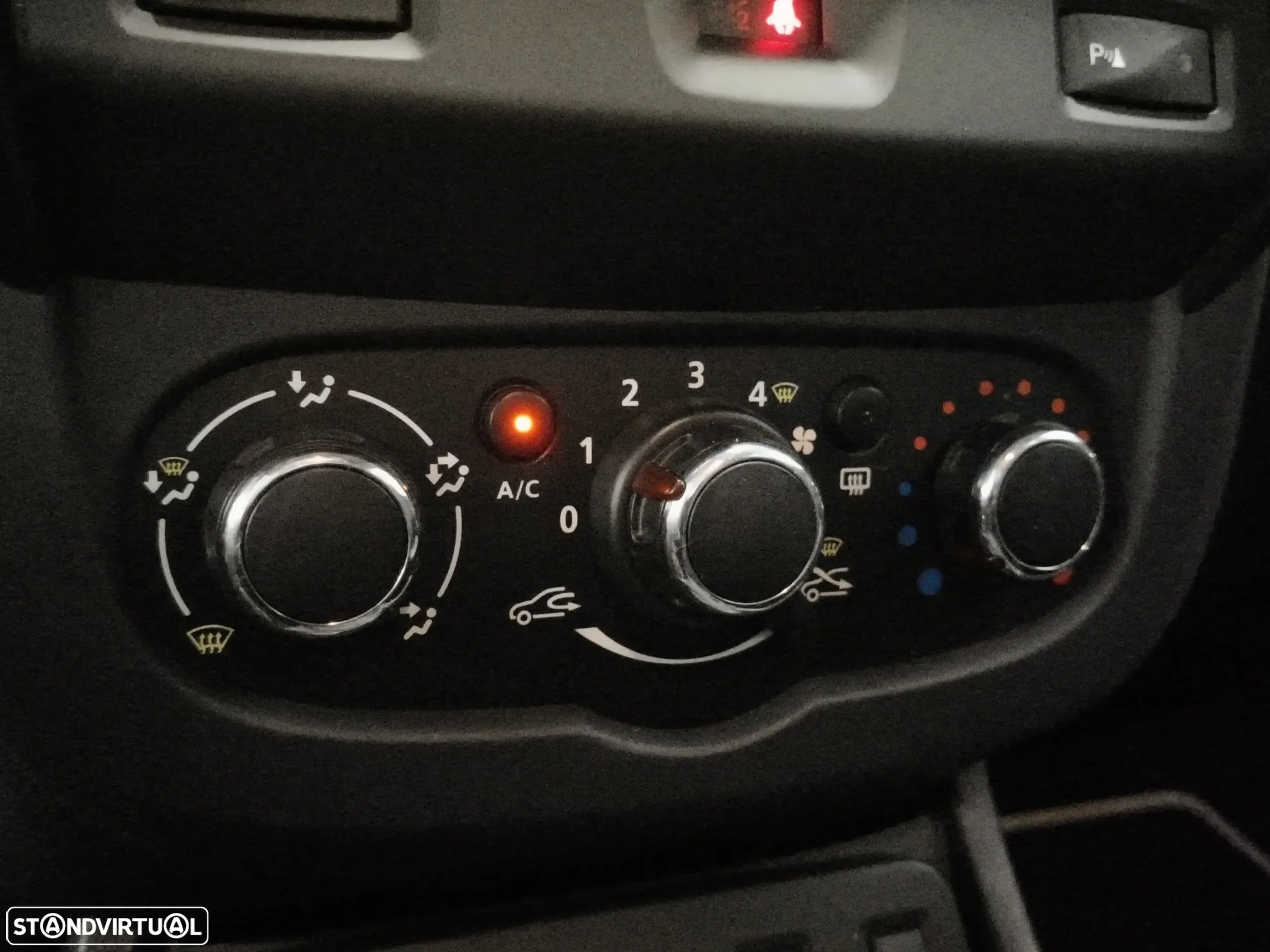 Dacia Duster 1.5 dCi Prestige - 21