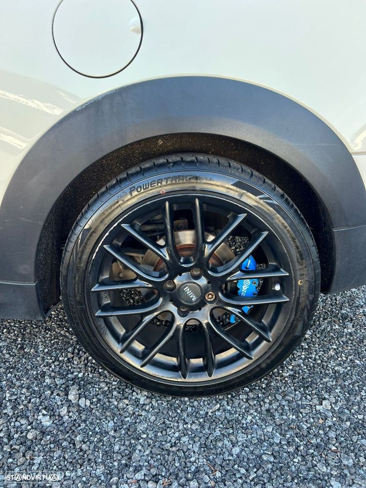 MINI Clubman Cooper D - 13