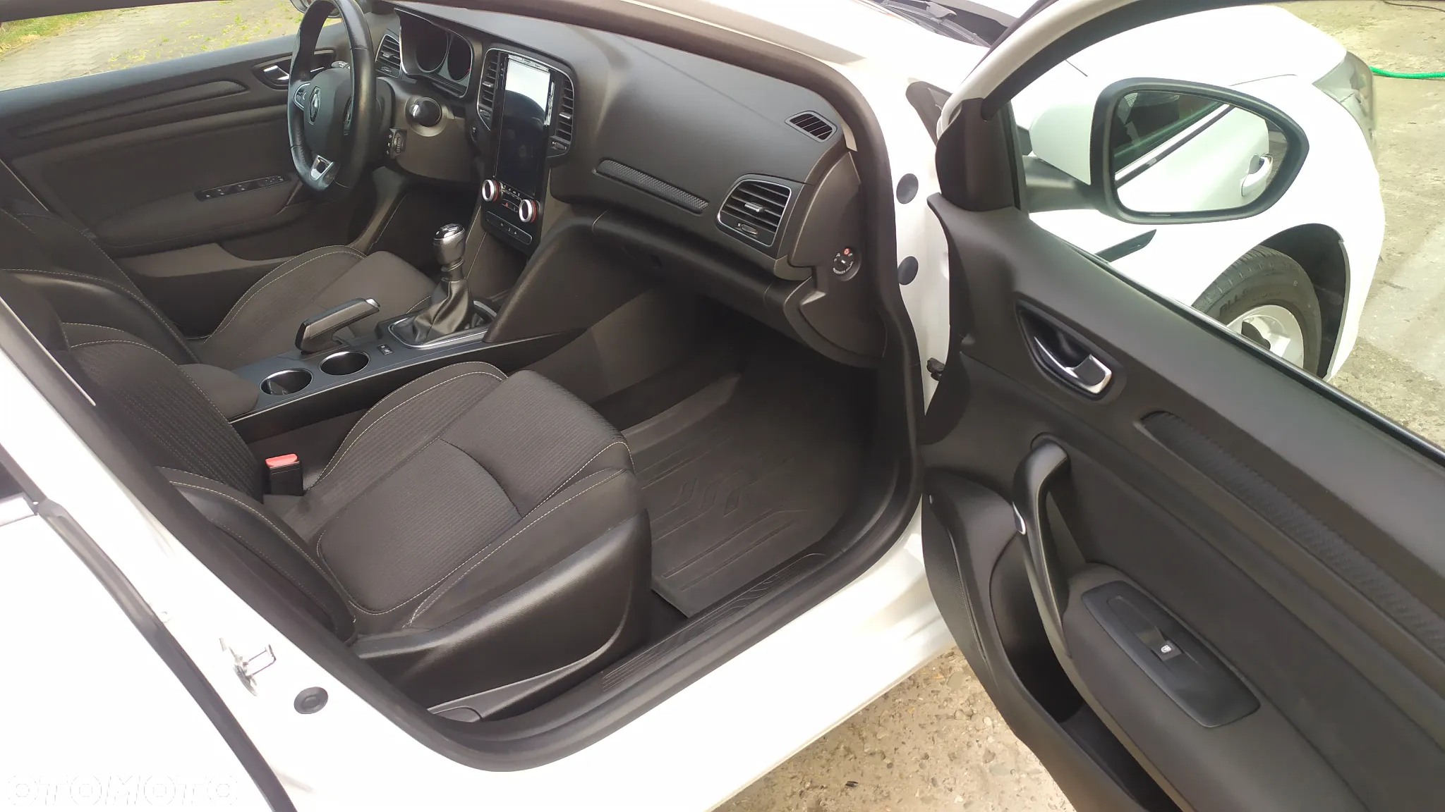Renault Megane 1.2 16V TCe Energy Zen - 15