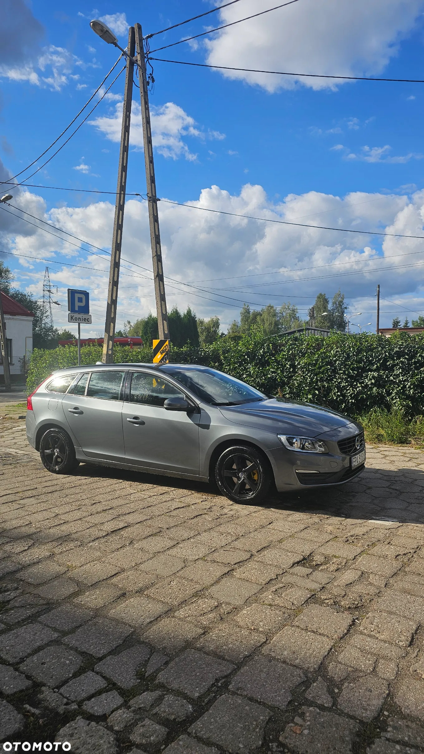 Volvo V60 D2 Drive-E Momentum - 4