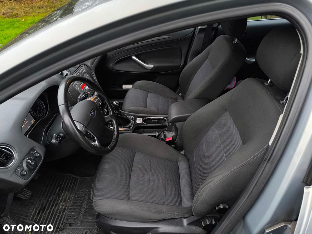 Ford Mondeo 2.0 Titanium - 5