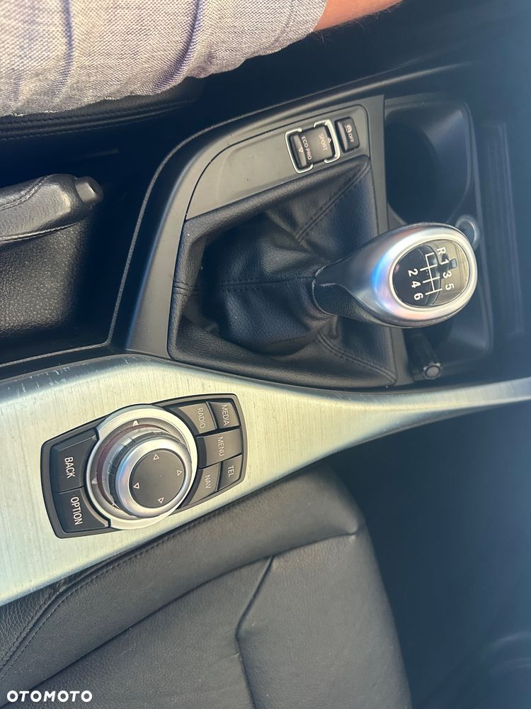 BMW Seria 1 114i Sport Line - 17