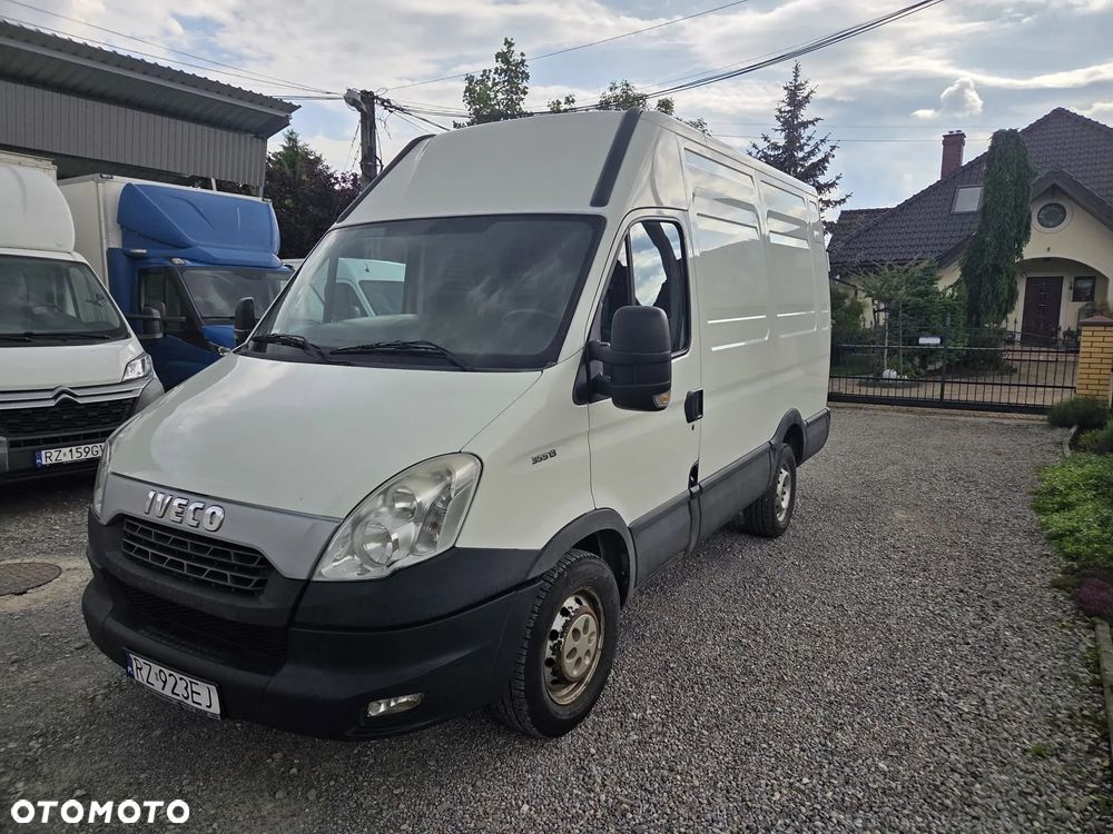 Iveco 35S13 - 2