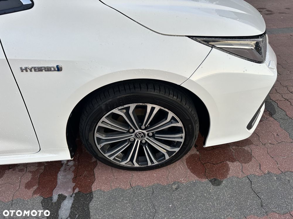 Toyota Corolla 1.8 Hybrid Comfort - 12