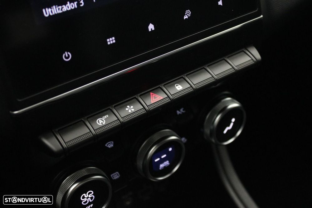 Renault Captur 1.0 TCe Techno - 23