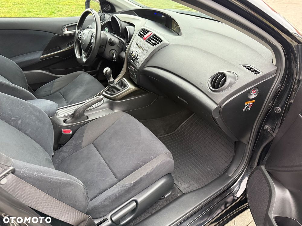 Honda Civic 1.4 i-VTEC Sport - 6