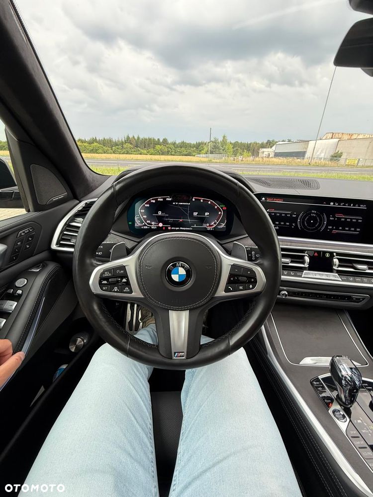BMW X7 M50d sport - 23