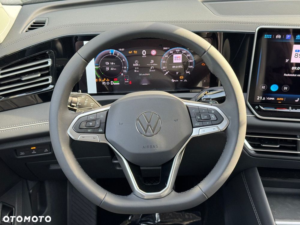 Volkswagen Tiguan - 26