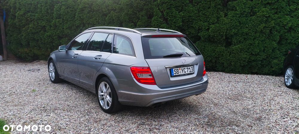 Mercedes-Benz Klasa C 180 CGI Automatik BlueEFFICIENCY Avantgarde - 6