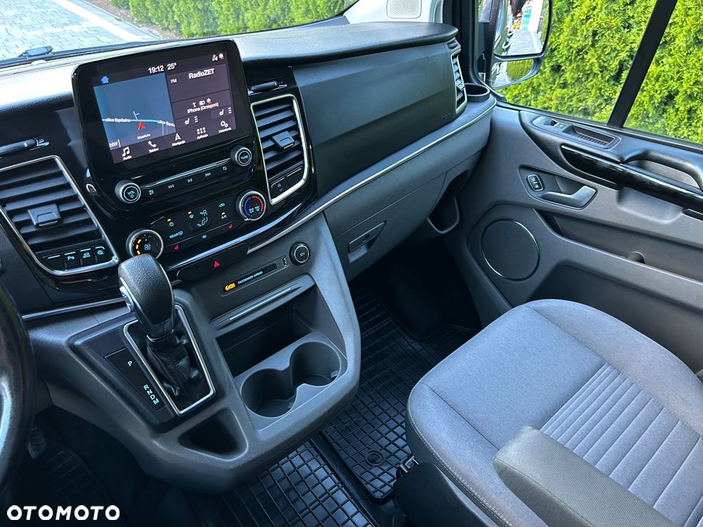 Ford Tourneo Custom 2.0 TDCi L2 Titanium SelectShift - 16