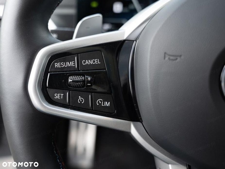 BMW Seria 3 - 8