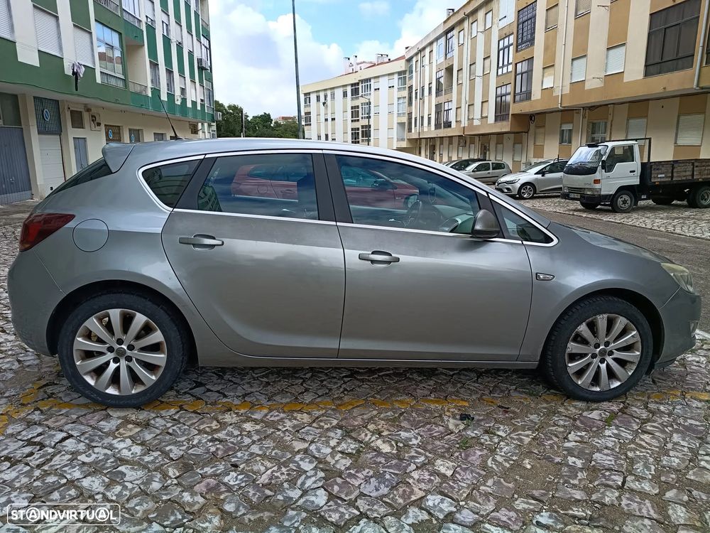 Opel Astra 1.3 CDTI Cosmo - 8