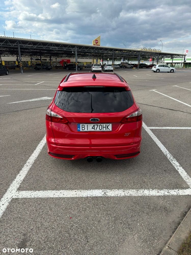 Ford Focus SW 2.0 EcoBoost ST - 7