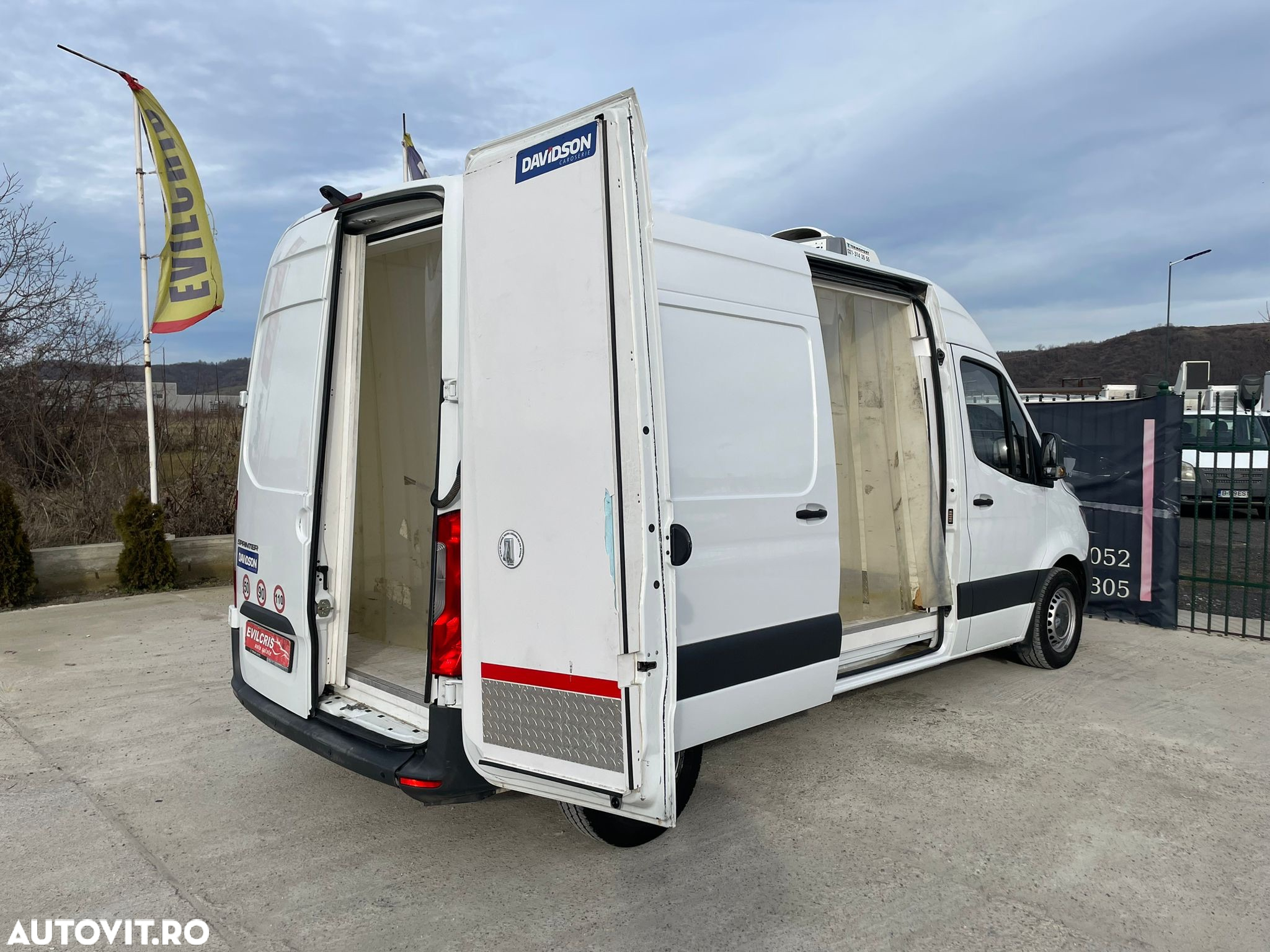 Mercedes-Benz Sprinter FRIGORIFIC THERMO KING - 9