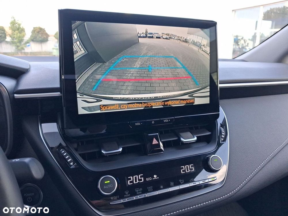 Toyota Corolla 1.8 Hybrid Style - 24