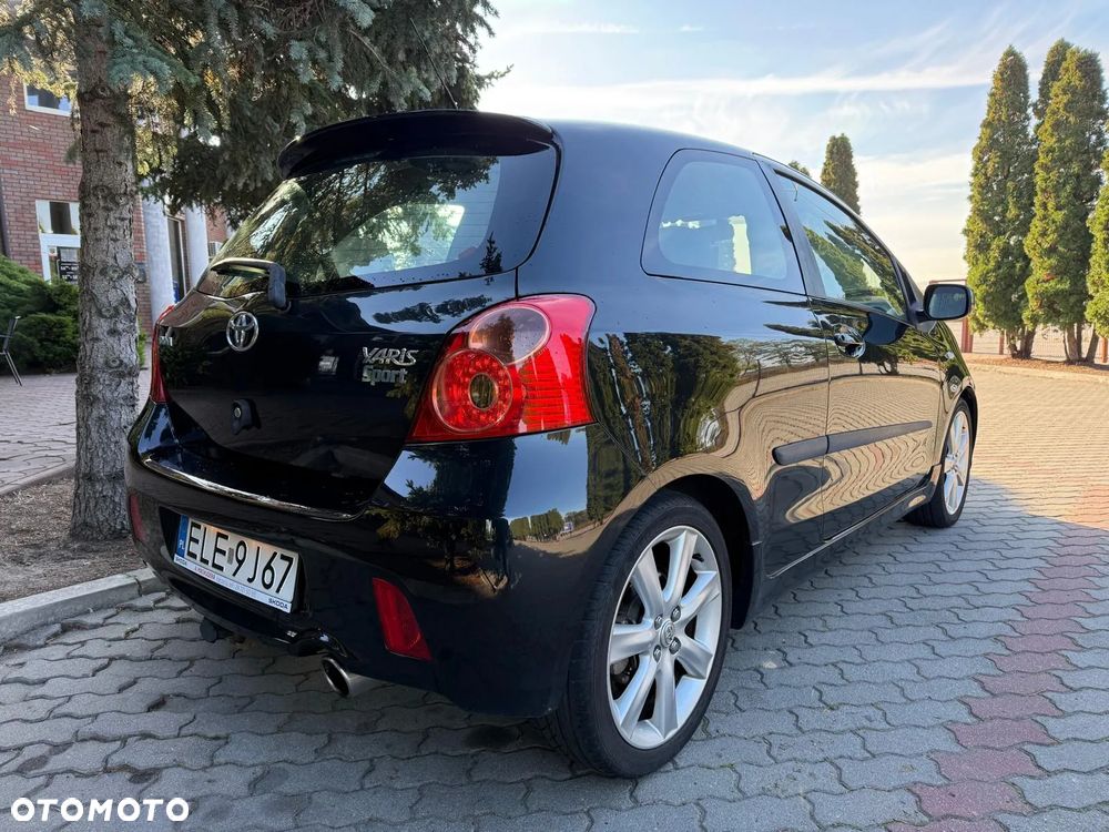 Toyota Yaris 1.8 VVT-i TSport - 6