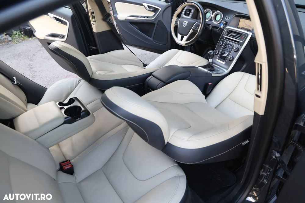 Volvo S60 D5 - 14