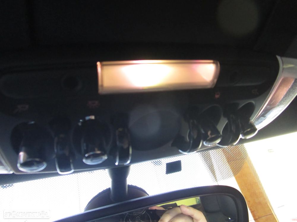 MINI 5 Portas Cooper SD Sport Aut. Seven - 22