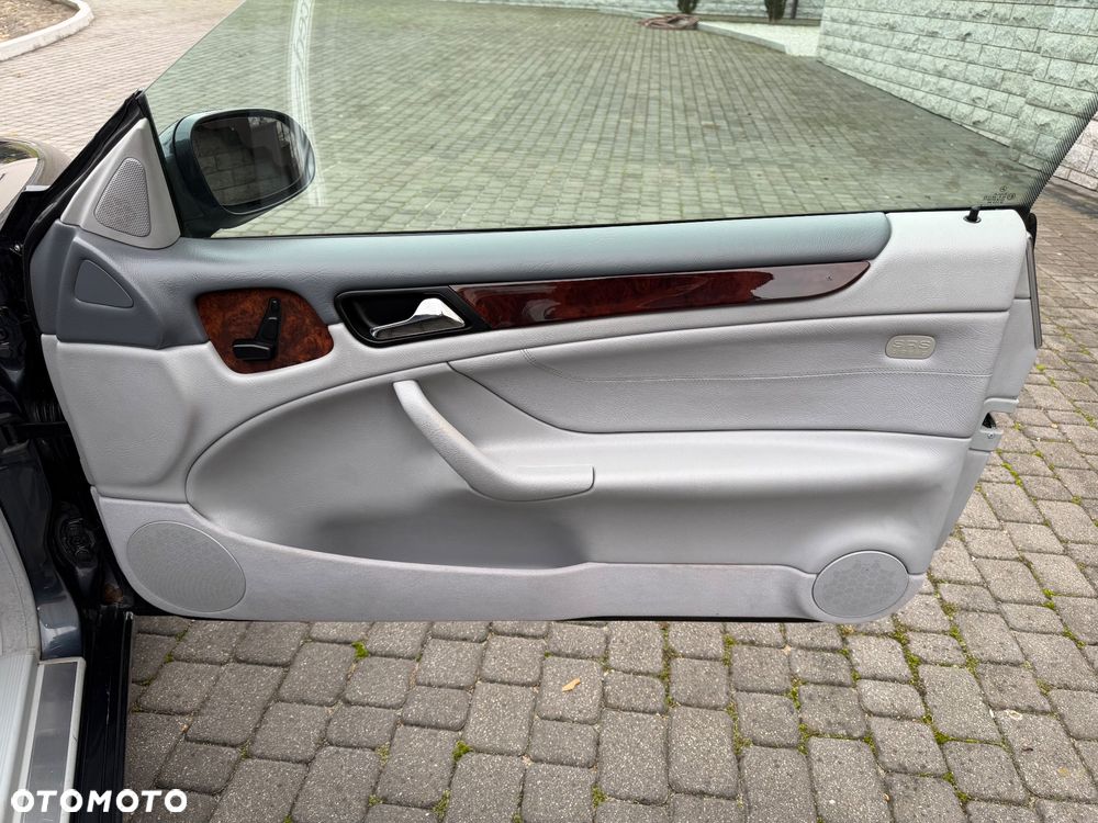Mercedes-Benz CLK 200 - 22