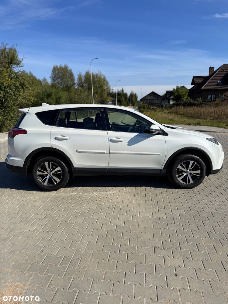 Toyota RAV4 2.0 Active 4x4 - 9