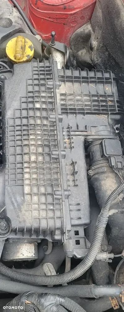 Silnik słupek Renault Kangoo I 2005/06 1,5 DCI K9K - 2