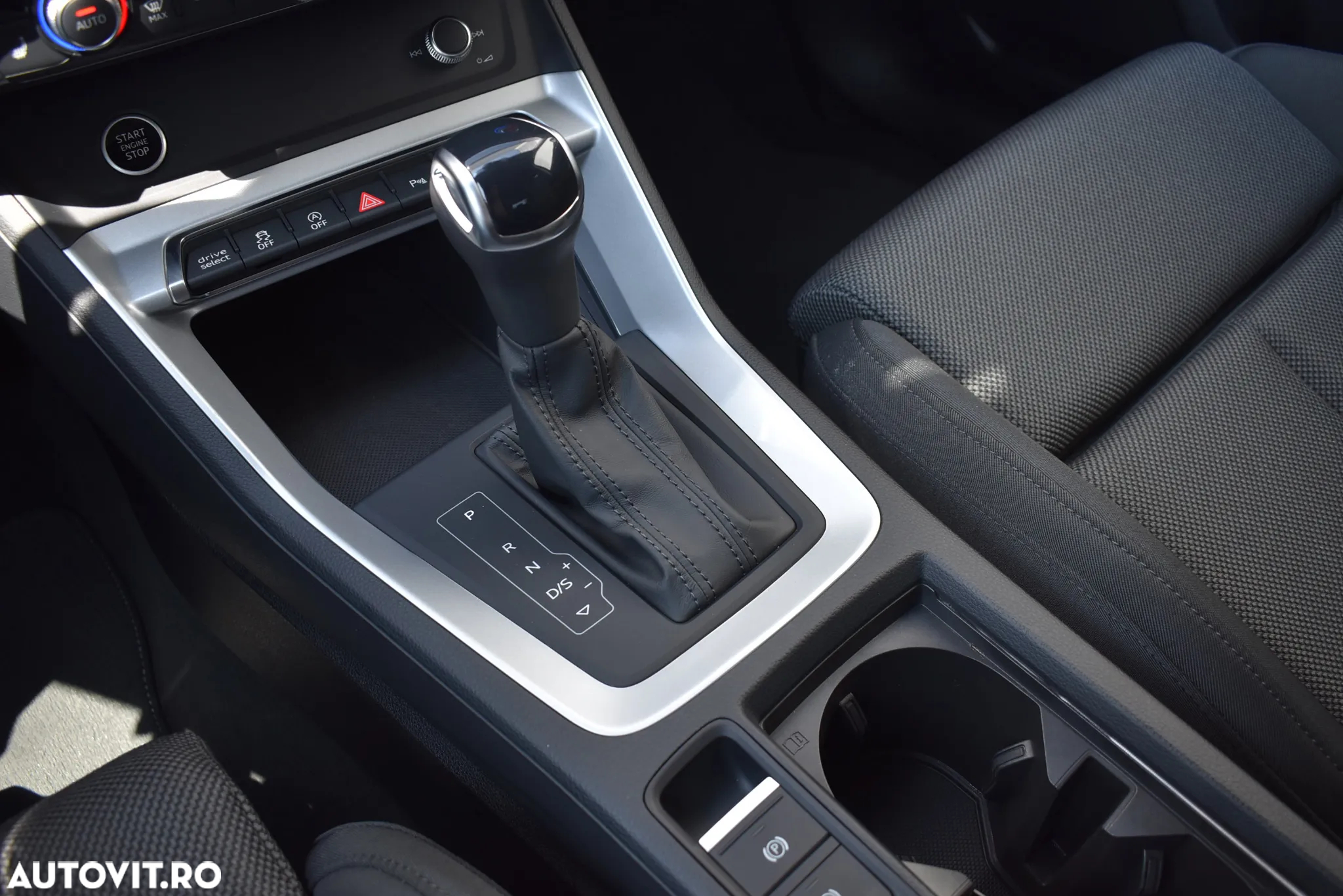 Audi Q3 1.5 35 TFSI S tronic Basic - 24