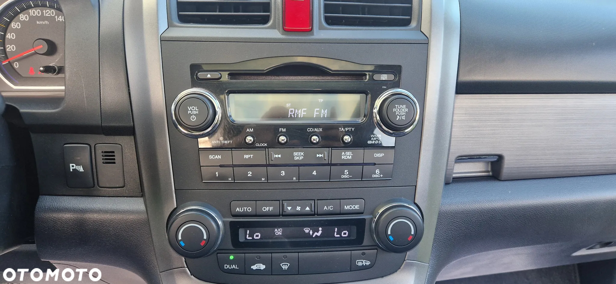 Honda CR-V 2.0i-VTEC Elegance 50 Jahre Edition - 17