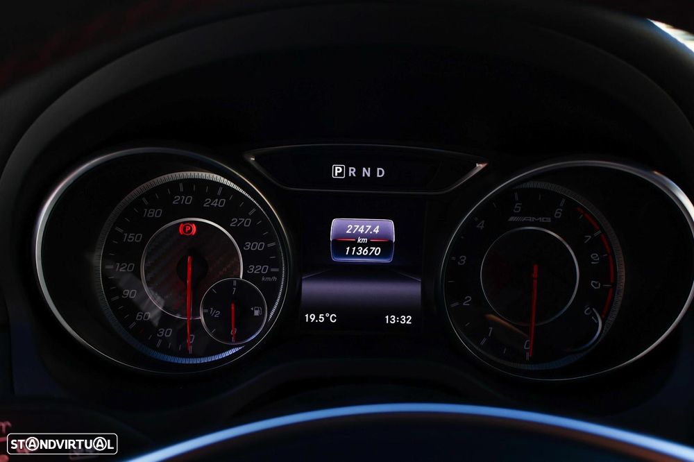 Mercedes-Benz CLA 45 AMG 4Matic 7G-DCT - 16