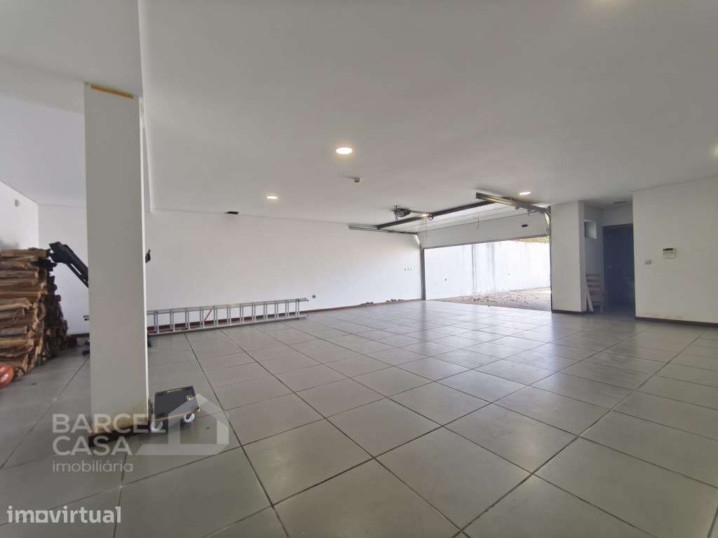 Moradia isolada T4. Excelente - Grande imagem: 4/43