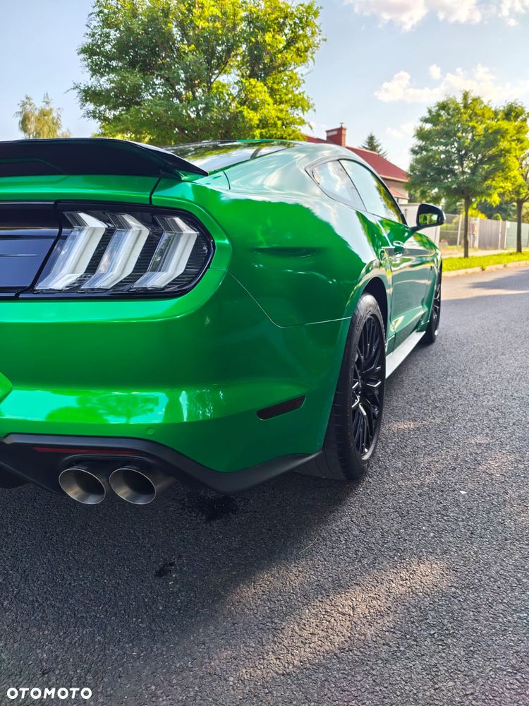 Ford Mustang - 17