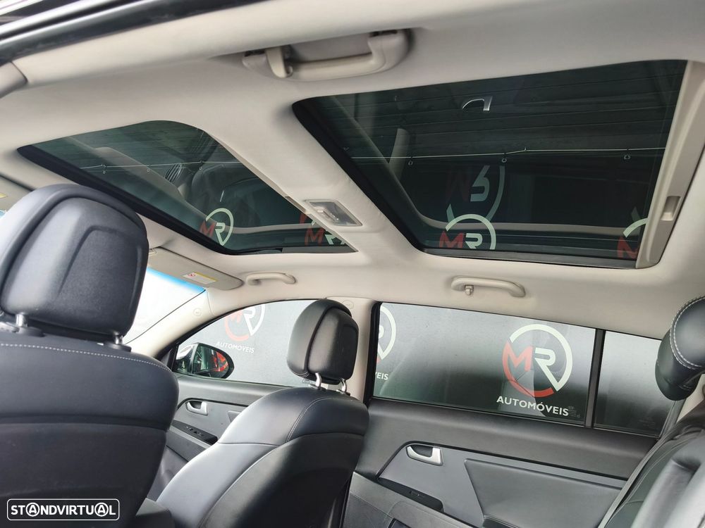 Kia Sportage 1.7 CRDi ISG LX - 34