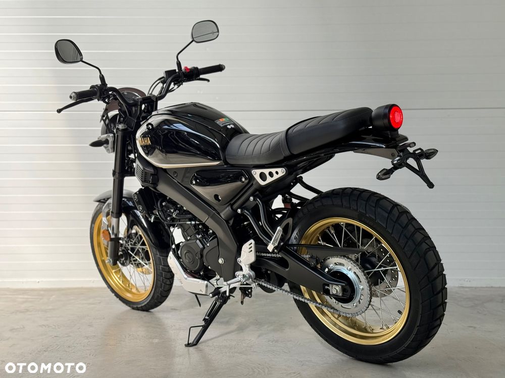 Yamaha XSR - 5