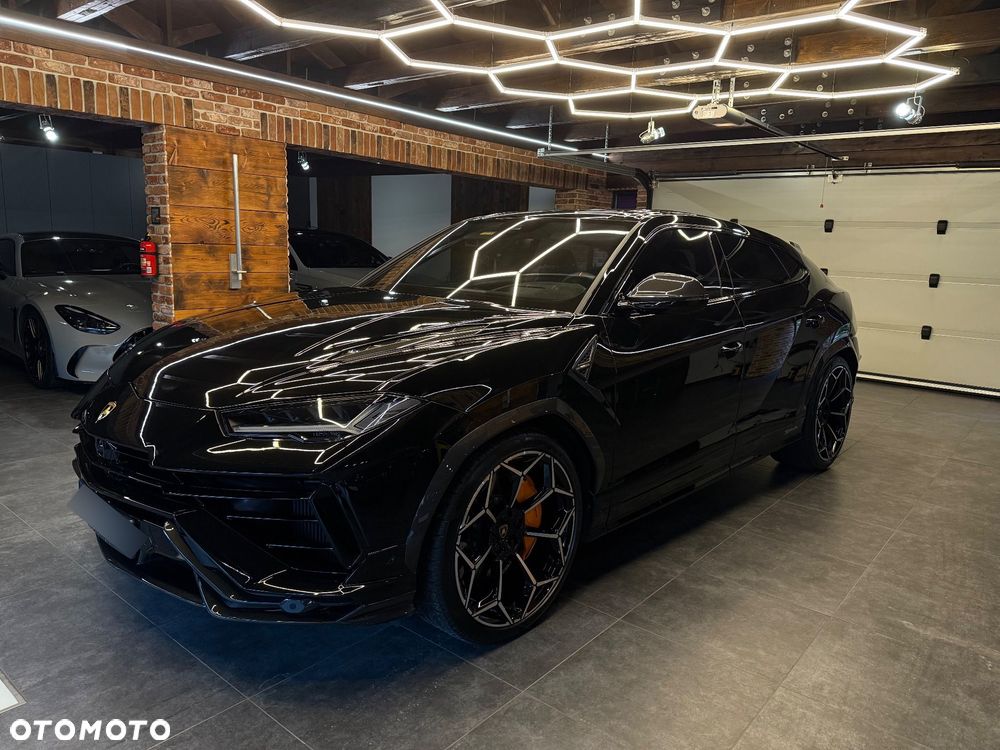 Lamborghini Urus - 2