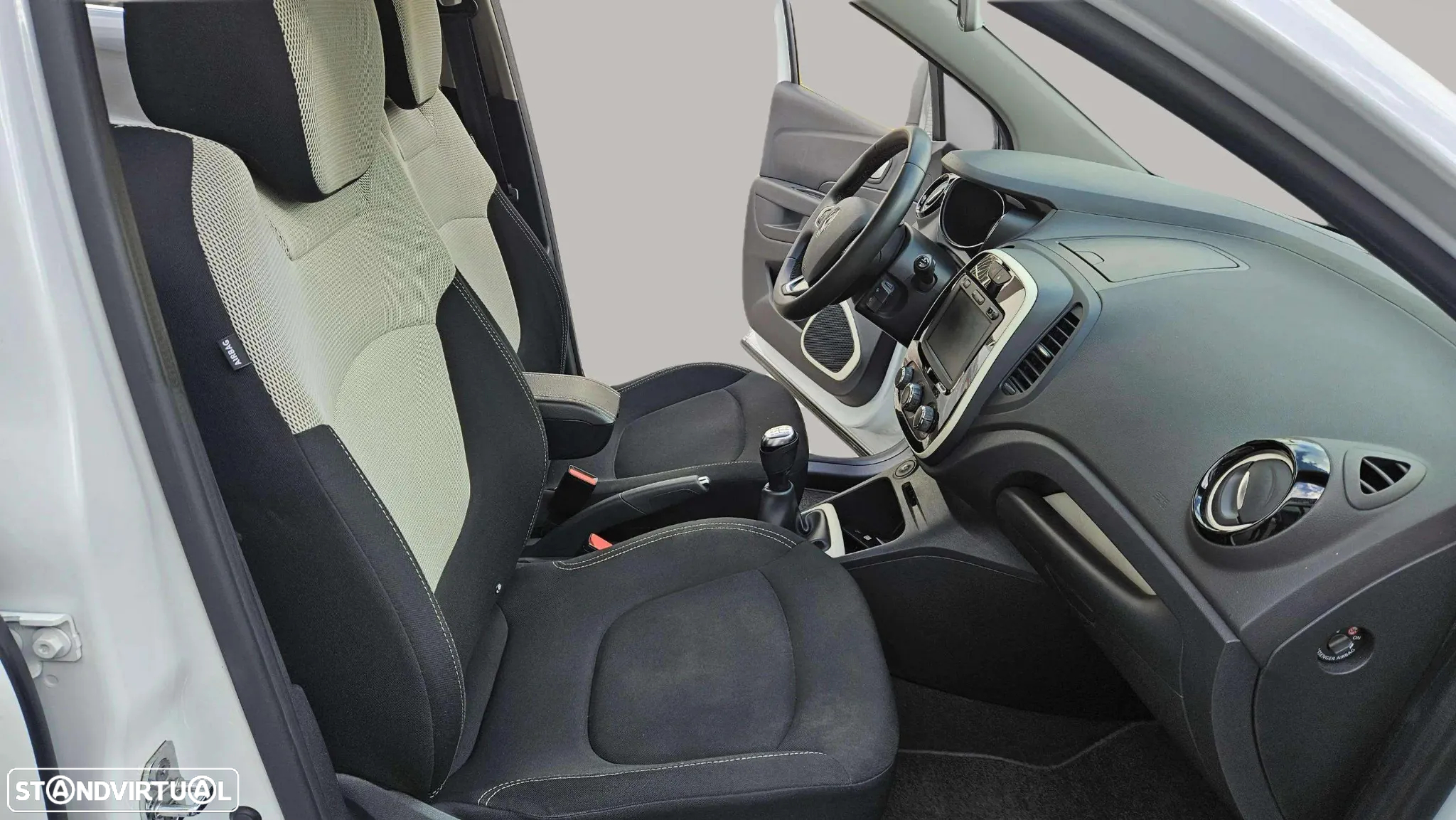 Renault Captur 0.9 TCE Exclusive - 13