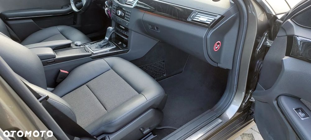 Mercedes-Benz Klasa E - 39