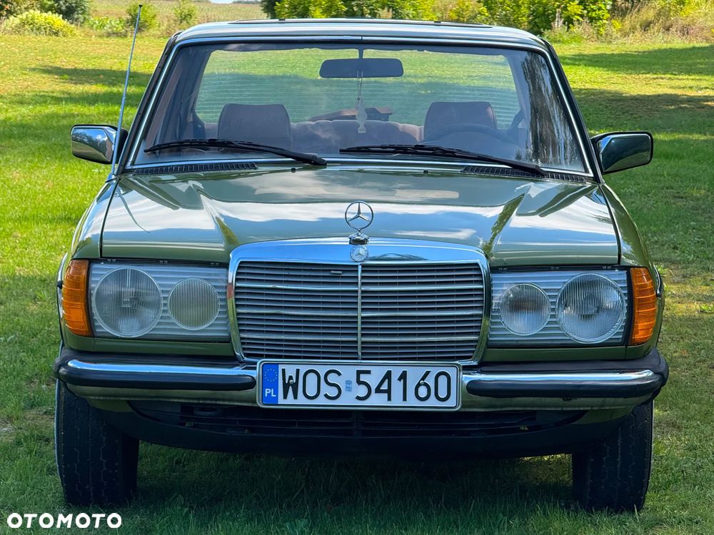 Mercedes-Benz W123 - 9