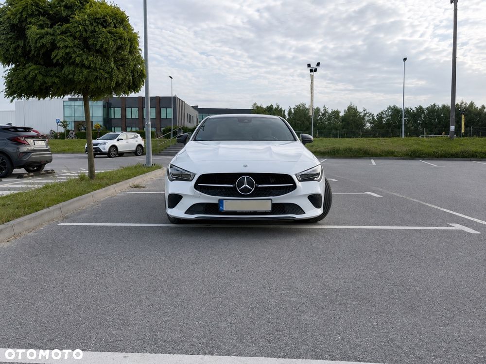 Mercedes-Benz CLA - 4