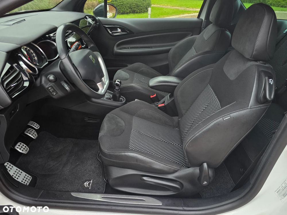 Citroën DS3 1.2 VTi Chic - 13