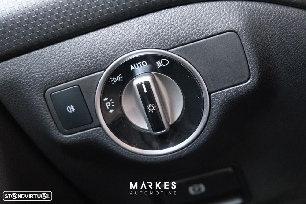 Mercedes-Benz A 180 d Urban - 18