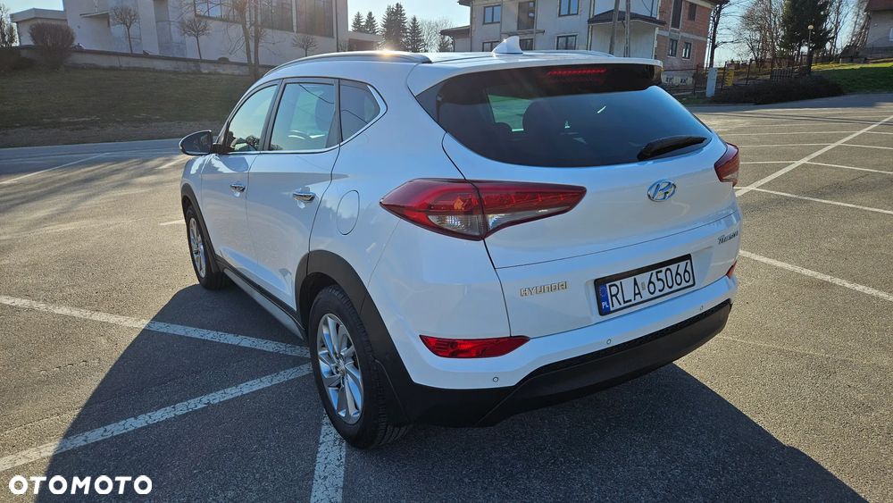 Hyundai Tucson 1.7 CRDI BlueDrive Premium 2WD DCT - 5