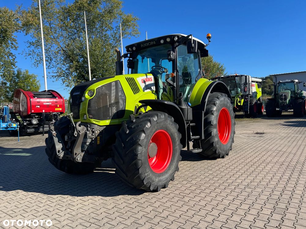 Claas AXION 810 - 1
