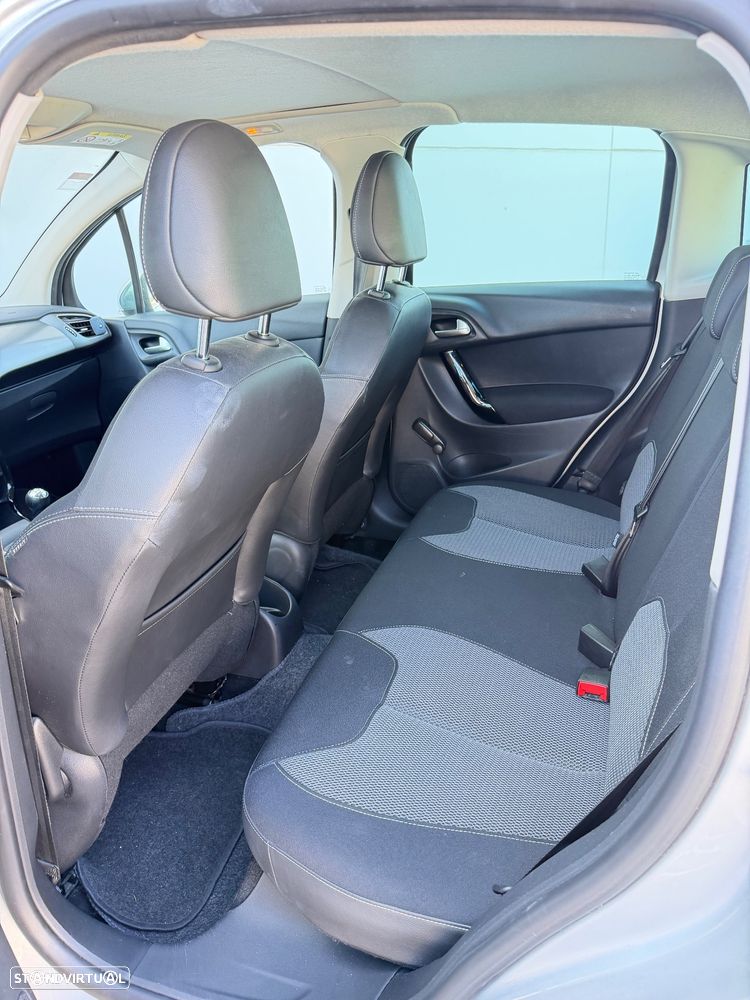 Citroën C3 1.2 PureTech Attraction - 8